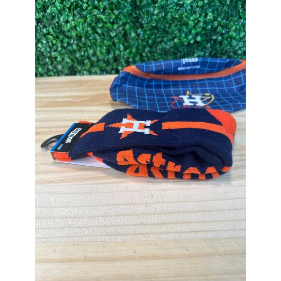 Houston Astros Baseball Fan Bundle Of NWT Adult Socks  Belt Bag Fanny Pack Large - Picture 5 of 8